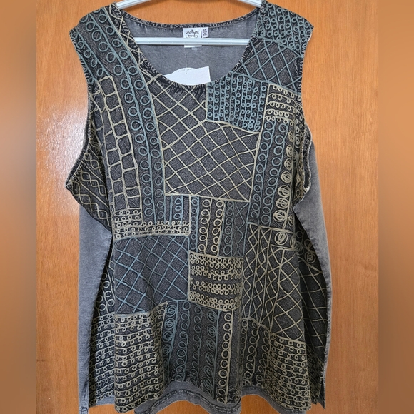 Parsley & Sage Tops - NWT Parsley&Sage 3X Grey blue & yellow Cotton, Rayon embroidered tank top